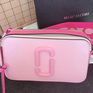 Marc Jacobs Snapshot Pink